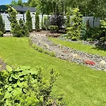 Redfoxapartment Garden Apartmán *
