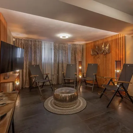 דירה Redfoxapartment Garden קאספרסקה הורי