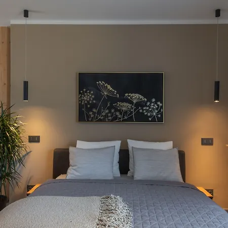 Redfoxapartment Garden * カシュペルスケー・ホリ